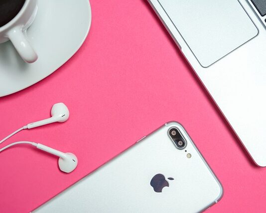 Czy informatyk to dobry zawód? Czy informatyk to dobry zawód?