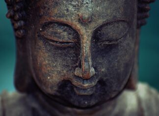 Ile Budda ma na koncie?